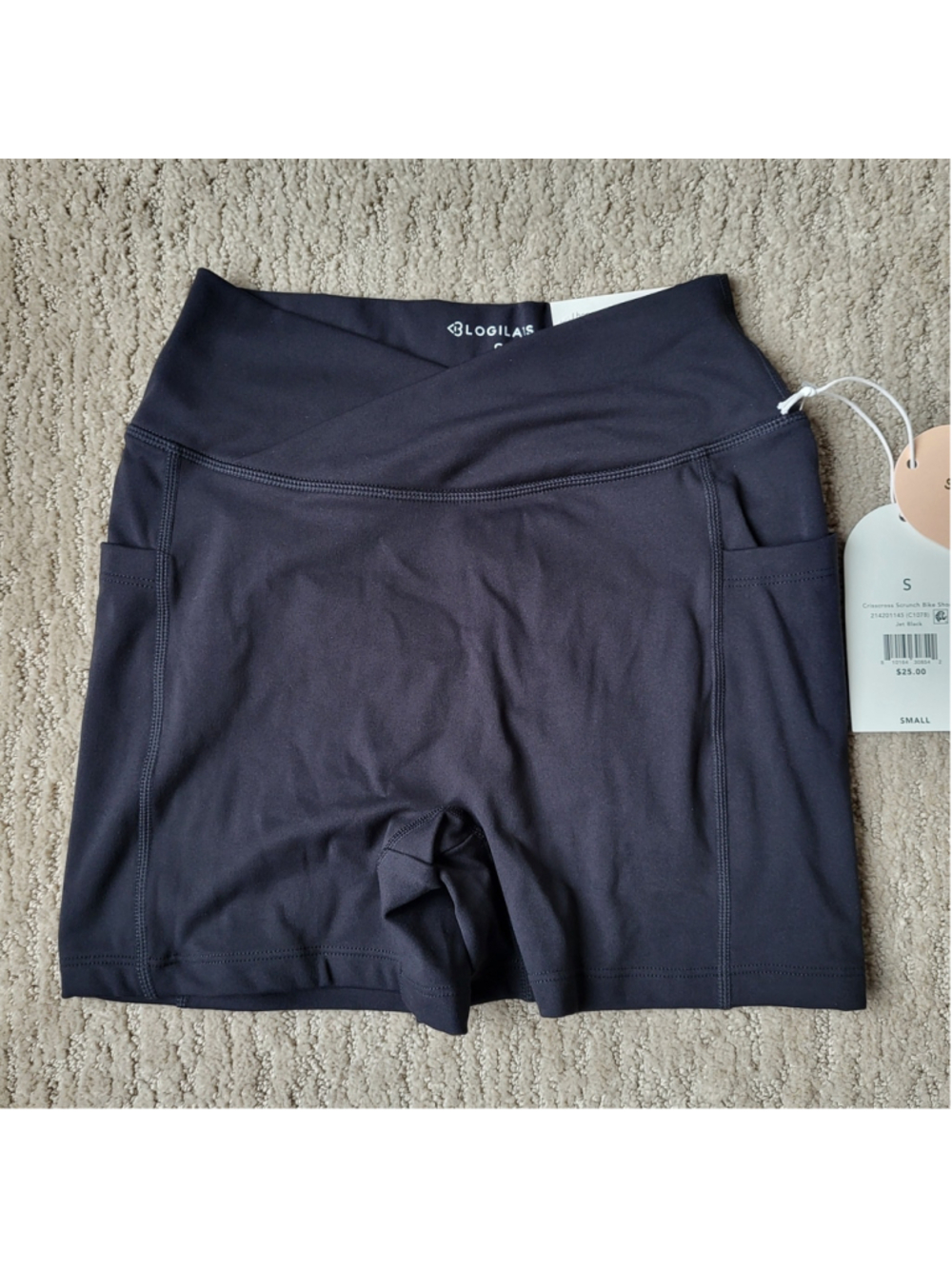 Women's Crisscross Scrunch Bike Shorts – Blogilates – Black – Size S – NWT - Picture 2 of 12